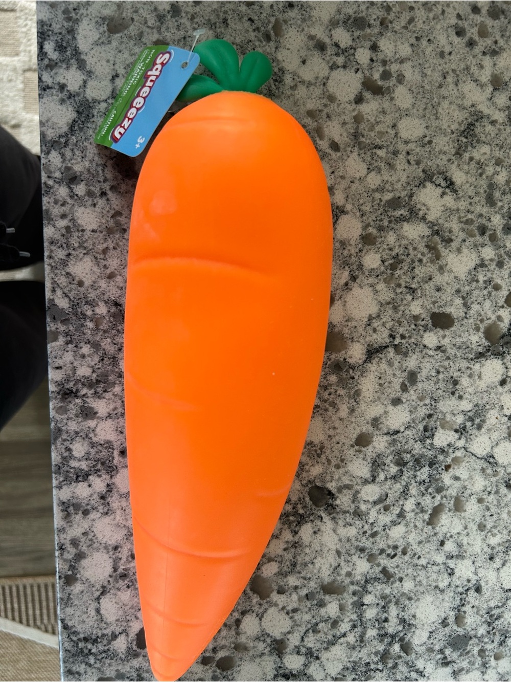 Squeezy jumbo carrot